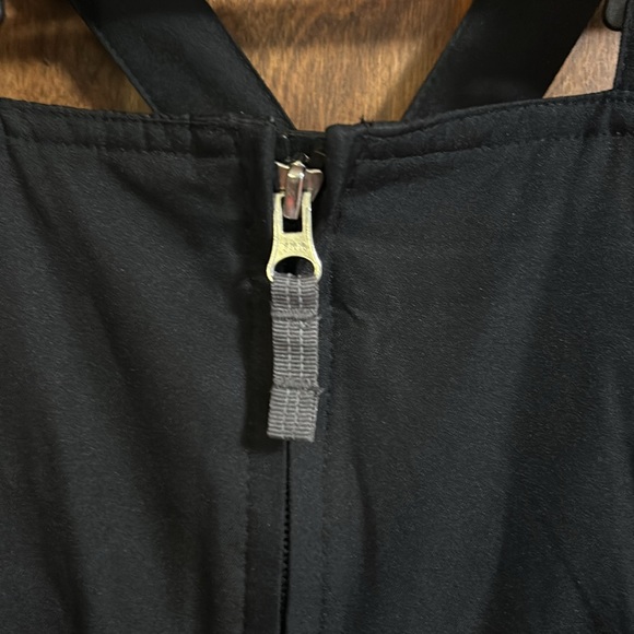 Like new Lands’ End black snow bibs, 8 - Picture 2 of 8